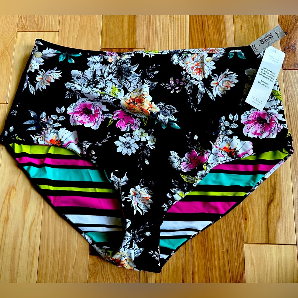 Brand new Torrid floral swimsuit bottoms, size 2, with tags.